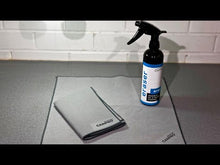 Cargar y reproducir el video en el visor de la galería, Carpro GlassFiber Microfiber Towel - Microfibra para Vidrios