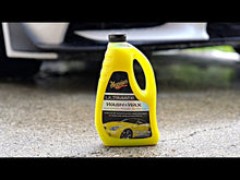 Cargar y reproducir el video en el visor de la galería, Ultimate Wash &amp; Wax Meguiars - Shampoo Para Autos
